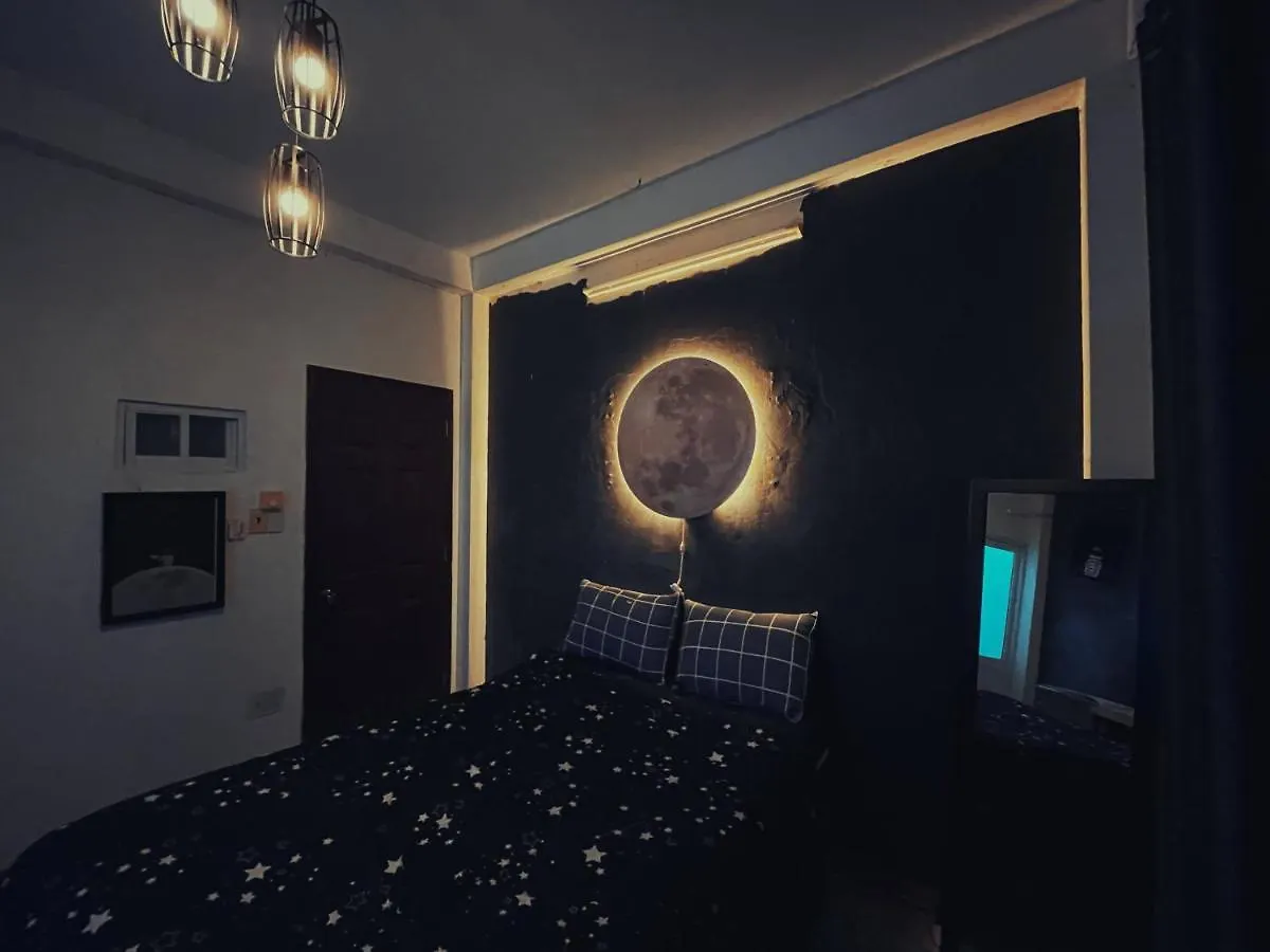 Midnight Corner Hotel Ho Chi Minh City Guest house